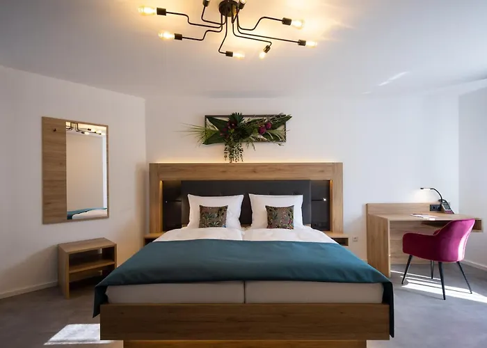 Bed And Breakfast - Homburg Am Main